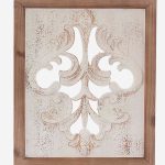 Pannello in legno di abete ed mdf intagliato