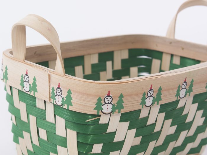 Cestino natalizio decorativo in bamboo verde - immagine 2