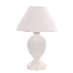 Lampada in mdf bianca