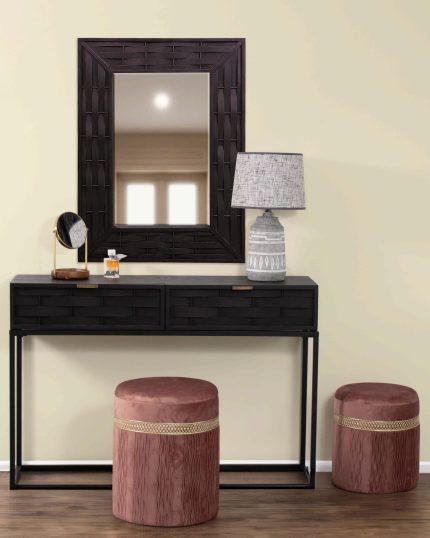 Specchio da parete nero in legno di pino intrecciato Macao