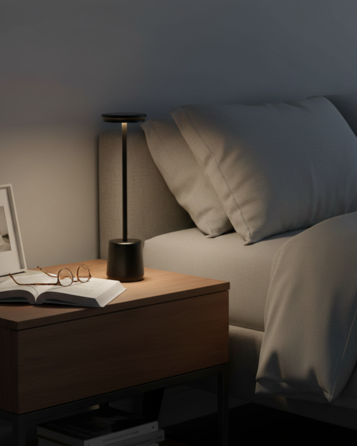 Lampada a led touch “Milan” nera con 3 colorazioni luce - immagine 2