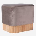 Pouf in velluto grigio beige con base a listelli di bambù naturale